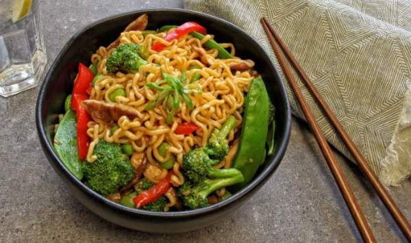 Teriyaki Vegetable Noodle Bowls recipe