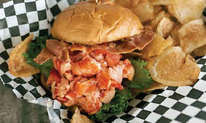 BLT Lobster Roll recipe