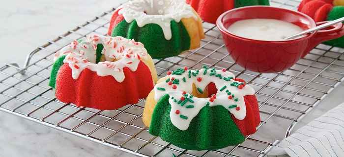 Mini Holiday Bundt Cakelets recipe