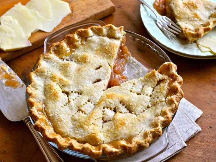 Apple Pie with Cheddar Cheese