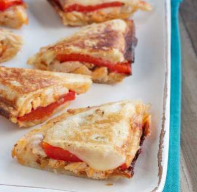 Buffalo Chicken & Pepper Grilled Cheese