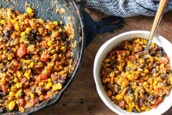 One Pot Cheesy Mexican Beans & Rice