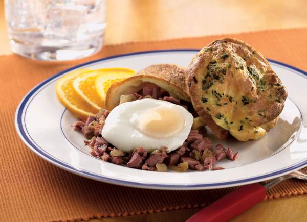 Sour Cream Popovers with Corned Beef and Poached Eggs