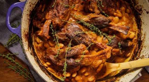 Lamb Shanks with Garlic and Butter Beans