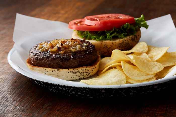 Cheeseburgers with Caramelized Onion Butter recipe
