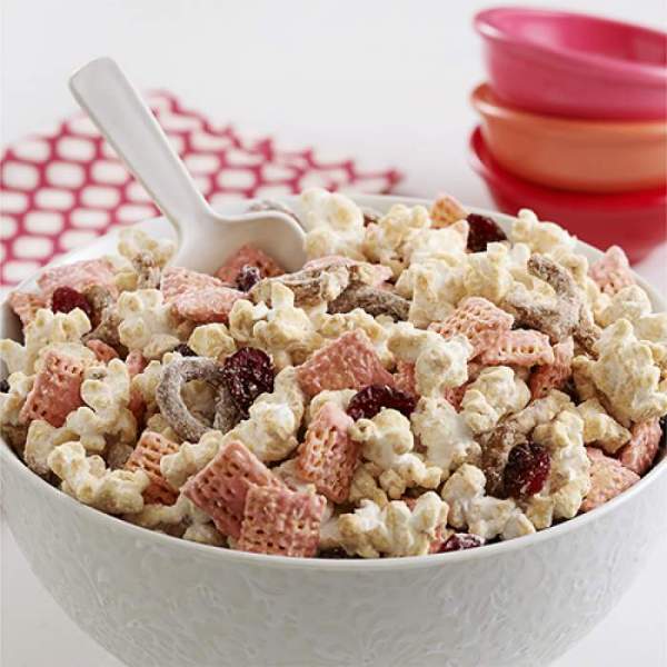 Valentine Popcorn Mix