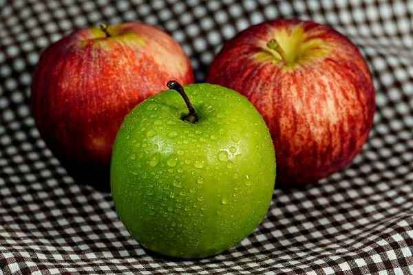 Heaven Scent Baked Apples recipe