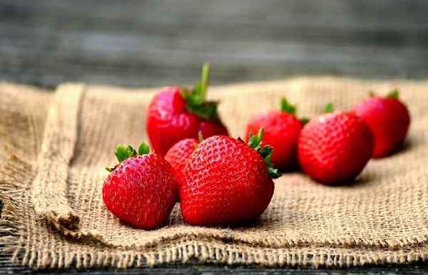 Deep Fried Strawberries recipe
