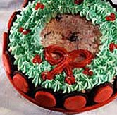 Holiday Wreath Cake