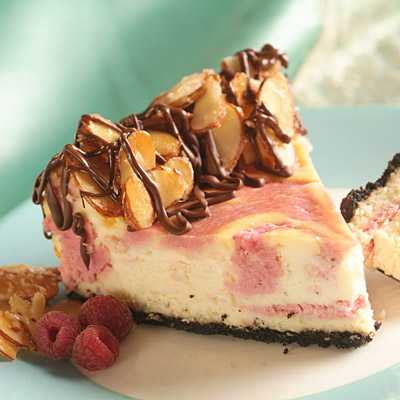 Exquisite Glazed Almond-Raspberry Swirl Cheesecake