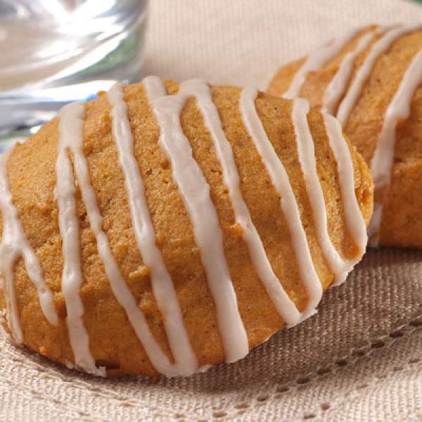 Old-Fashioned Soft Pumpkin Cookies recipe