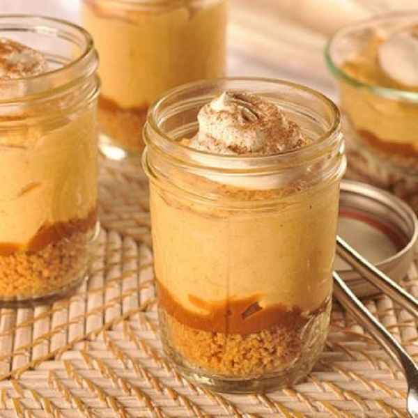 Pots of Dulce de Leche Pumpkin Cream Pie recipe