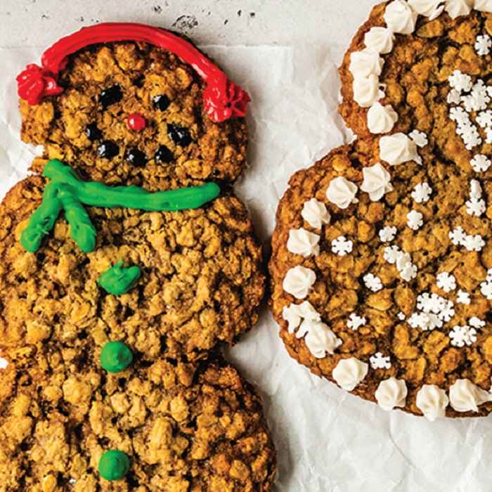 Snowman Oatmeal Cookies recipe
