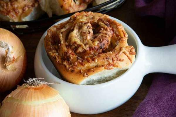 French Onion Soup Rolls