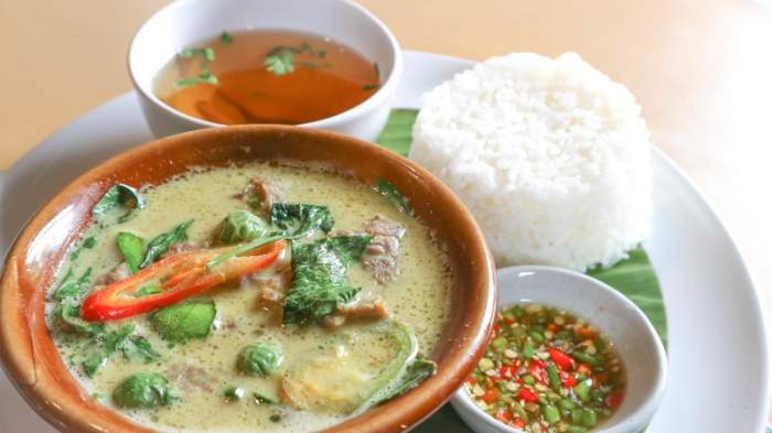 Green Curry Beef
