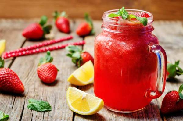 Strawberry Pink Lemonade
