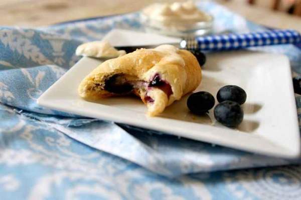 Blueberry Cream Cheese Crescent Rolls recipe