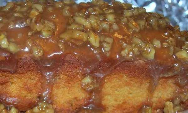 southern Praline Pecan Cake recipe
